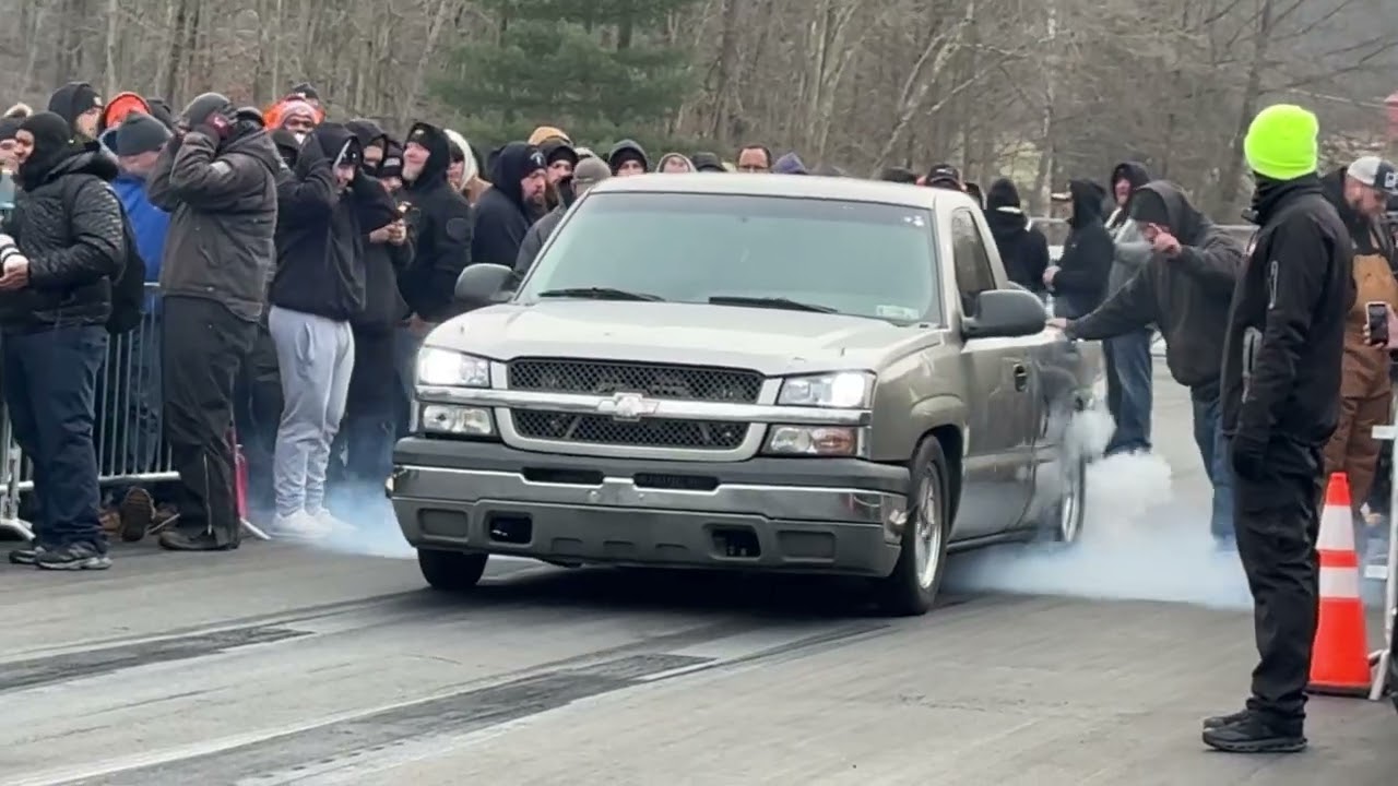 2026 New Year’s Backside No Prep Drag Racing at Maple Grove Raceway! They Ain’t Scared Of No Cold!