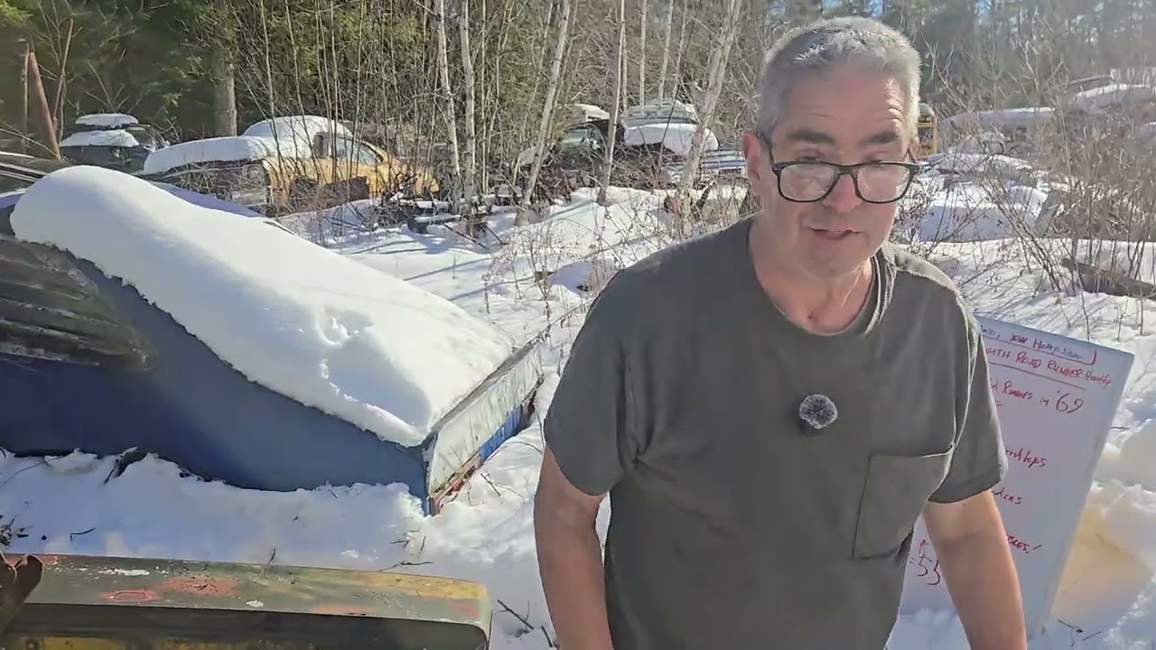 Steve Magnante Junkyard Crawl: Check Out This AIR GRABBER ROAD RUNNER DISCOVERY! Muscle Car Greatness Is Right Here!